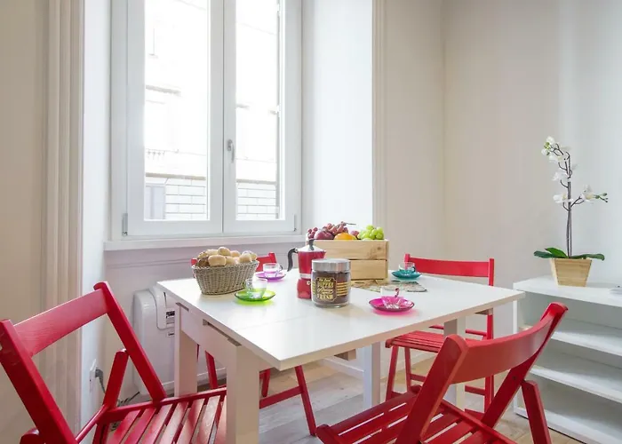 6 Stars Apartment